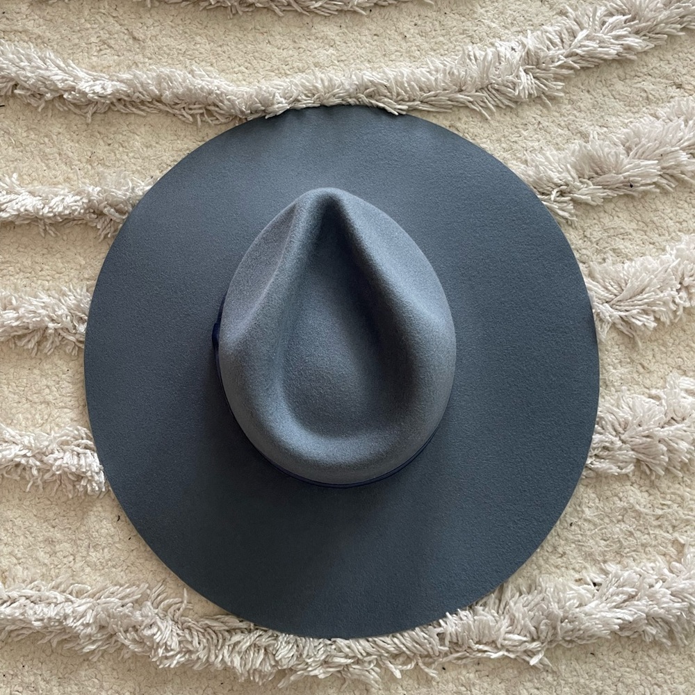 WYETH Gray-Blue Flat Brim Hat